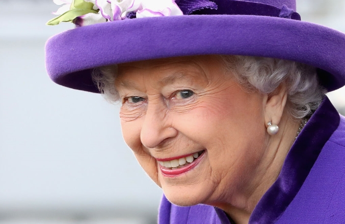 Queen Elizabeth in cassa 1